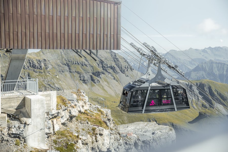 Bergbahn auf dem Weg zur COUNTRY HIGH Mountain Spirit Location